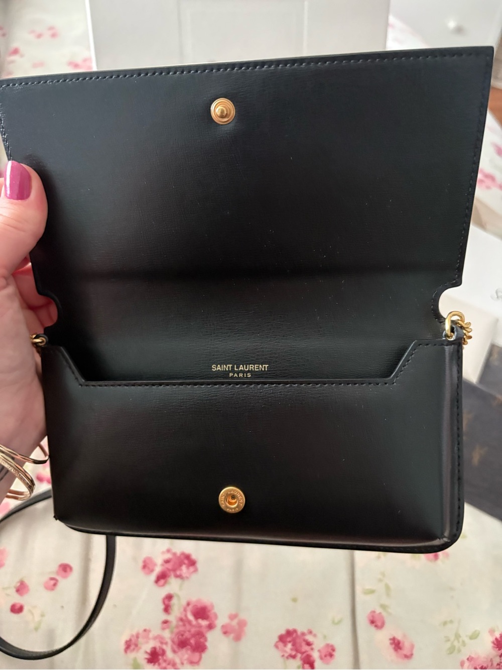 Saint Laurent Black Leather Cassandra phone bag BRAND NEW - Picture 3 of 7